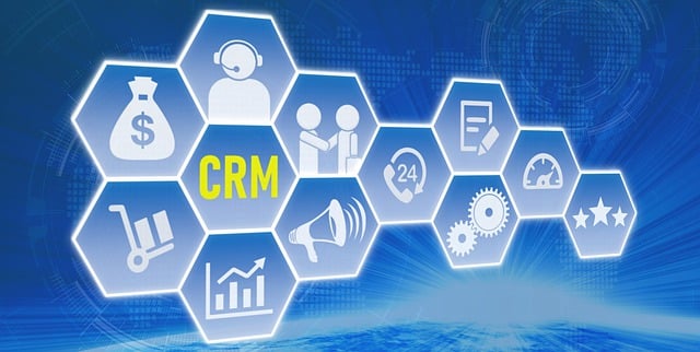 Qué características debe tener un excelente CRM como Salesforce, Pipedrive, HubSpot y Zoho CRM